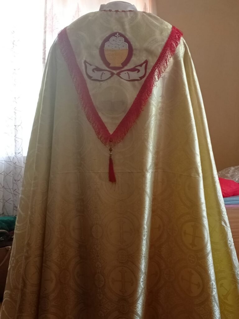 Gold Liturgical Cope - Ceremonial Vestment for Benediction & Processions