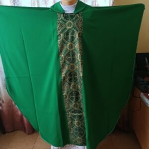 Green Catholic Priest Chasuble - Liturgical Vestment for Ordinary Time
